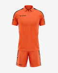 Completo Givova Kit Play arancio fluo e nero, divisa da calcio per squadre