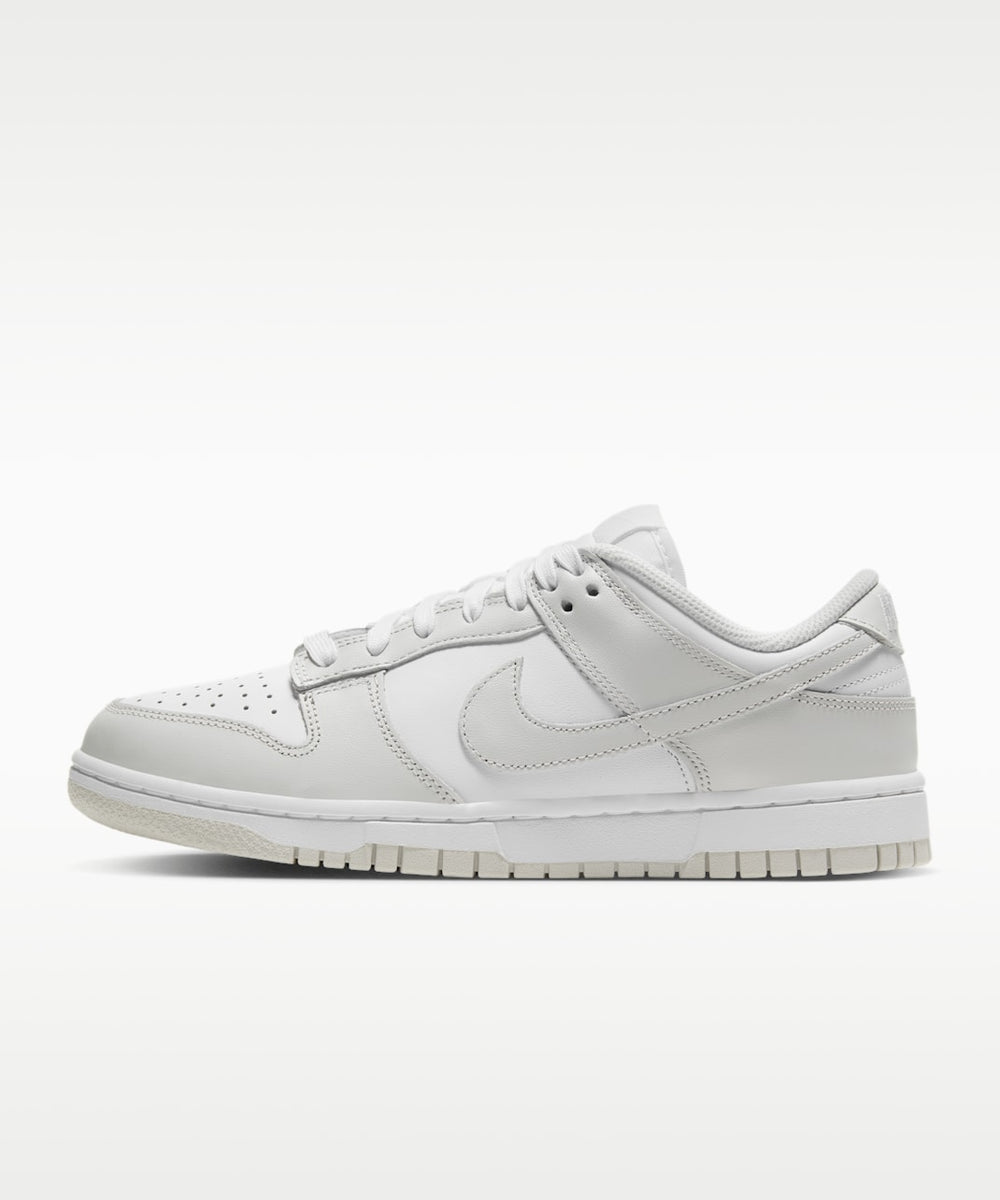 Nike W Dunk Low bianche, sneakers basse da donna per il tempo libero Nike Sneakers Planet Sport Italia