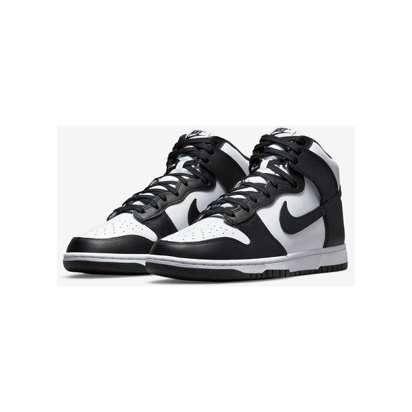 Nike Dunk Hi Retro nere e bianche, sneakers alte dal taglio retro Nike Planet Sport Italia